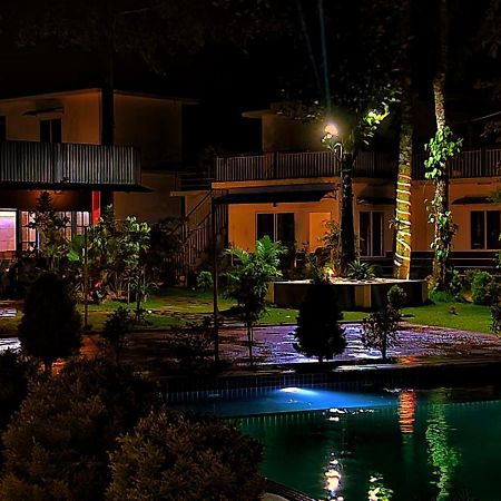 Haze Woods Resort Vaduvanchal Exterior photo