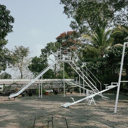 Haze Woods Resort Vaduvanchal Exterior photo