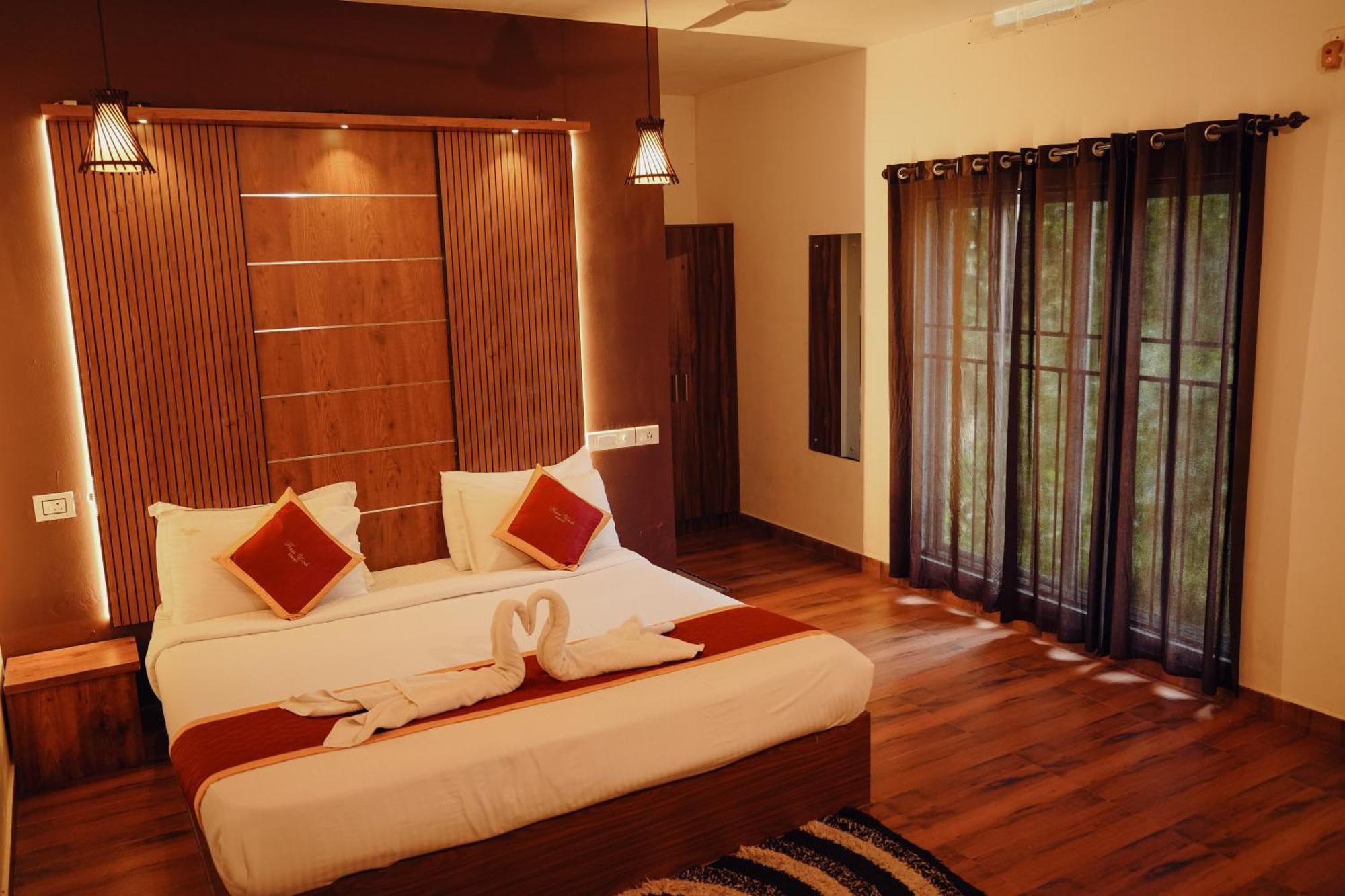 Haze Woods Resort Vaduvanchal Exterior photo